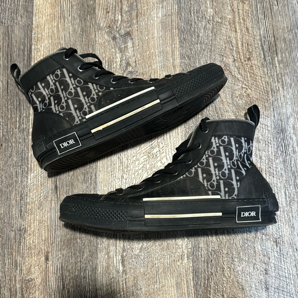 Dior B23 oblique high top sneaker